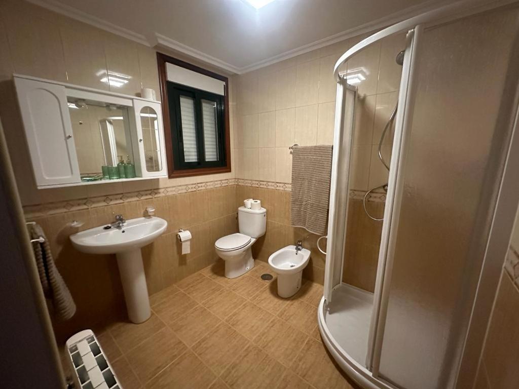 Casa Los Cerezos Arbo Ngoại thất bức ảnh